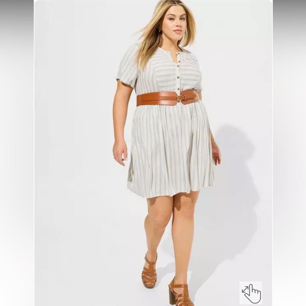 Torrid Mini Rayon Slub Button Front Fit N Flare Dress Blue Stripe EUC